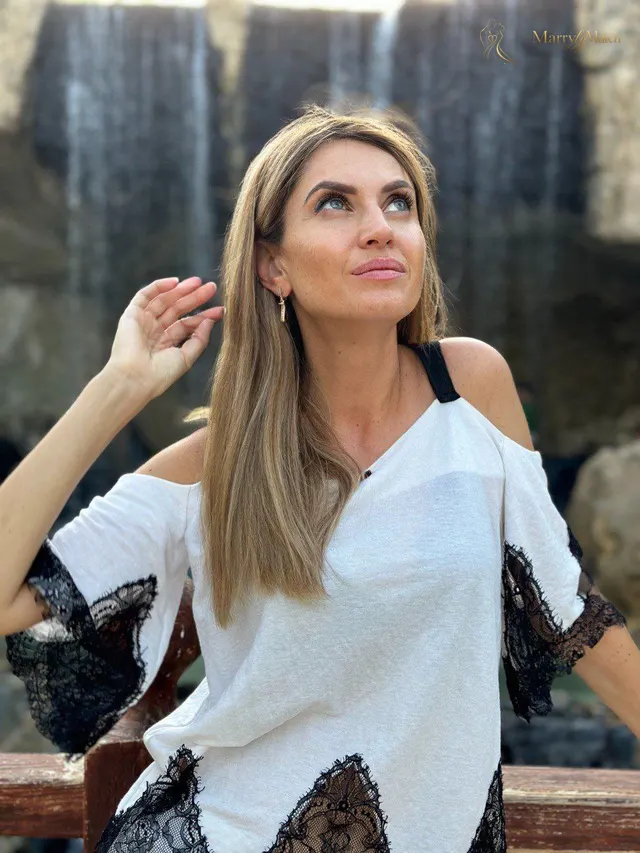 Another photo of Viktoria