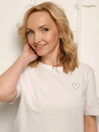 OKSANA, 52