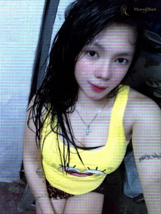 Another photo of Sherlyn