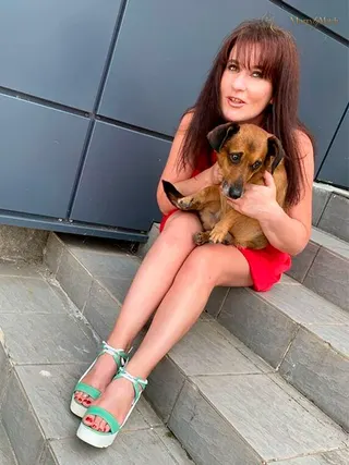 NATALYA, 52