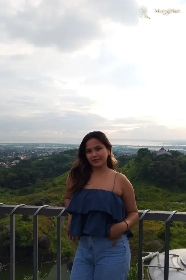 Asshelee, 27