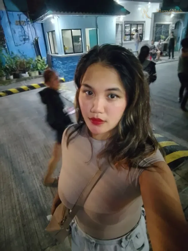 Another photo of Asshelee
