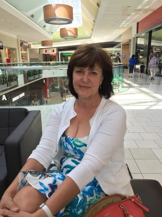 Larisa, 64