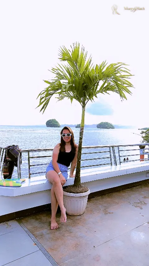 Marjorie, 26