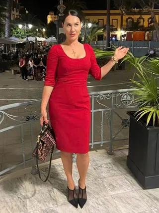 VIKTORIYA, 49