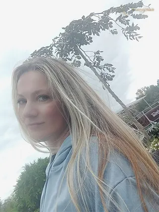 Another photo of ALESYA