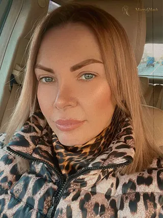 ANZHELA, 45