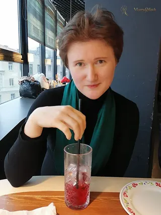 OKSANA, 41
