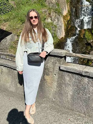 Another photo of ALEKSANDRA