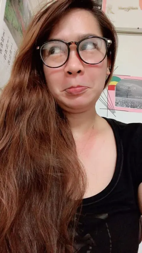 Another photo of April