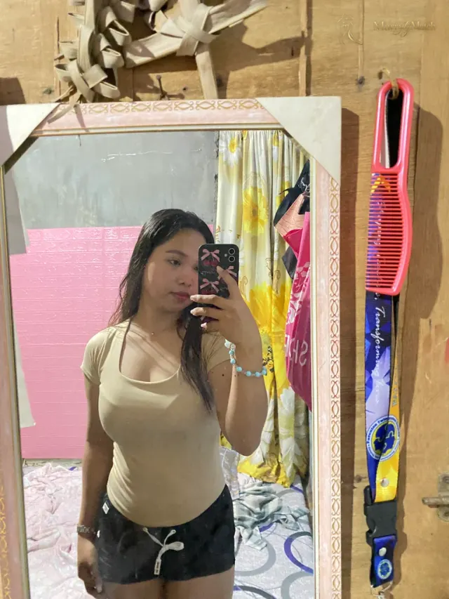 Another photo of Maria