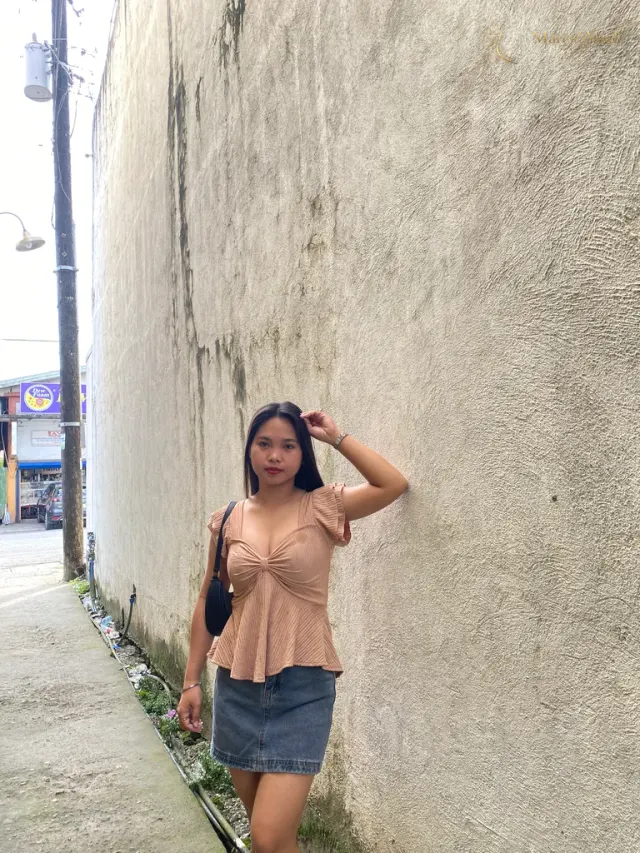 Another photo of Maria