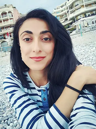 ANNA, 41