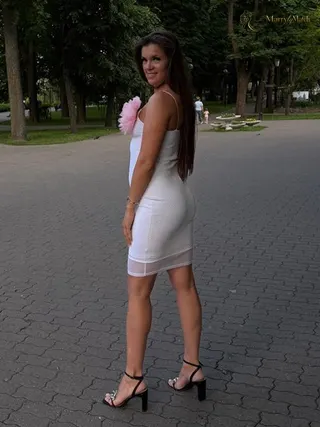 Another photo of YULIYA