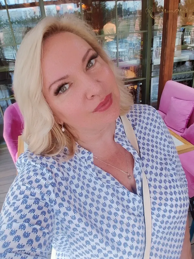 Another photo of Oksana