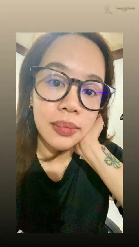 Melina, 38