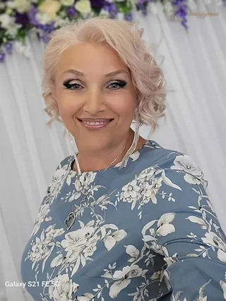 SVETLANA, 60