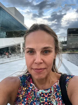 NATALYA, 54