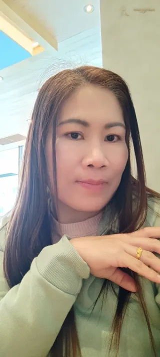 Zoey, 46