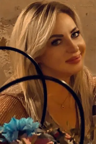 Another photo of VIKTORIYA