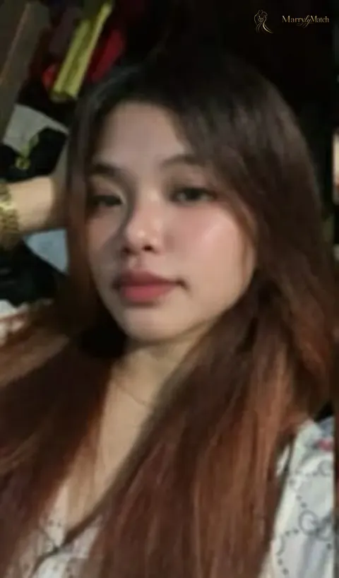 Another photo of nicole