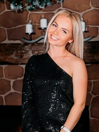 VIKTORIYA, 36
