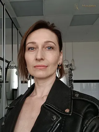 Another photo of ELENA