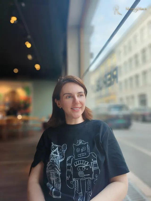 Another photo of Kristina
