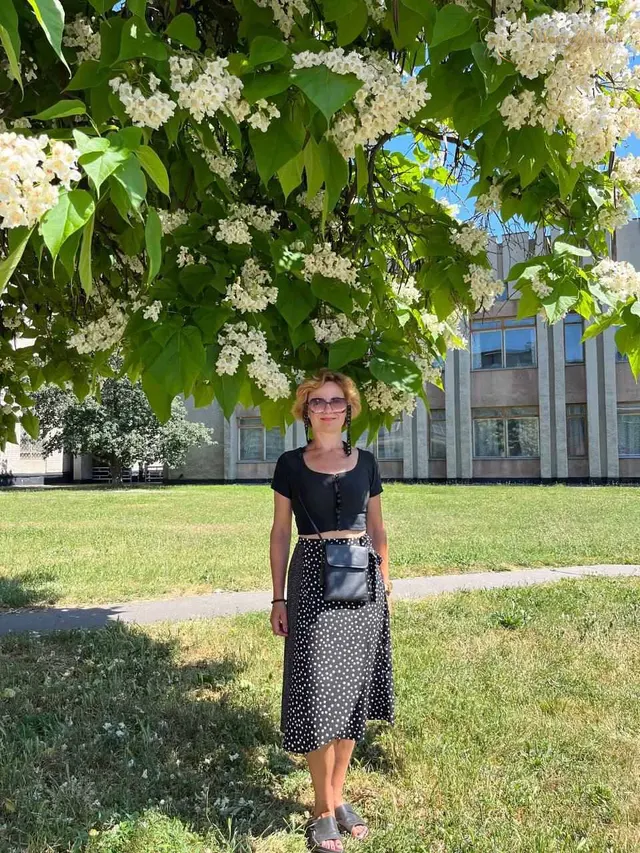 Another photo of Oksana