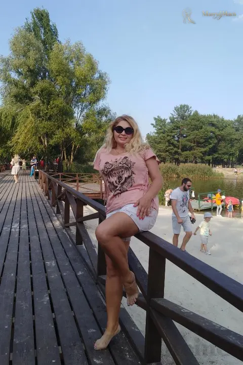 Another photo of Yuliya