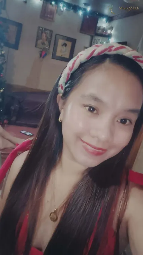 Rojean, 28