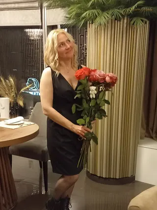 MARIYA, 54