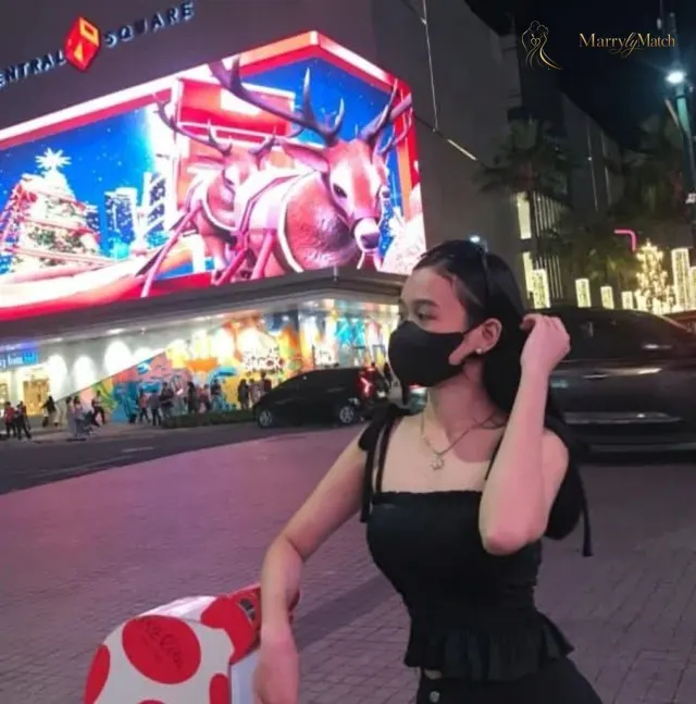 Another photo of Khristinejoy