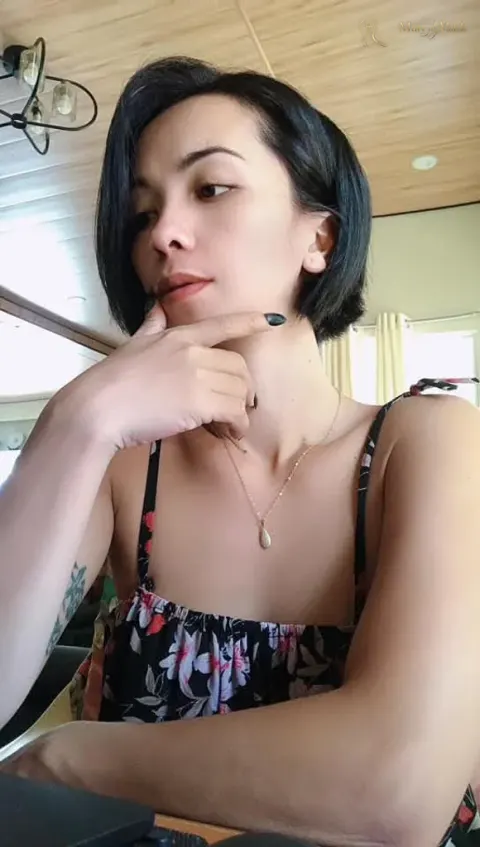 Another photo of Shamaia