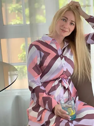 Another photo of ANZHELA
