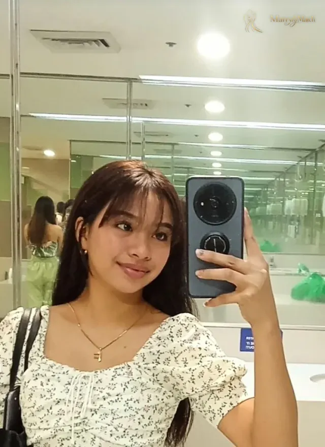 Another photo of Adrianne