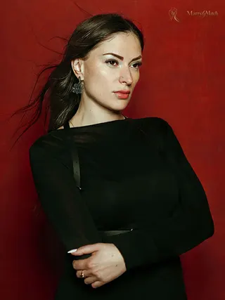 NATALYA, 41