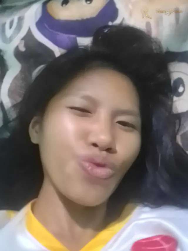 Crisjie, 24