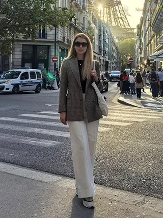 Another photo of VIKTORIYA