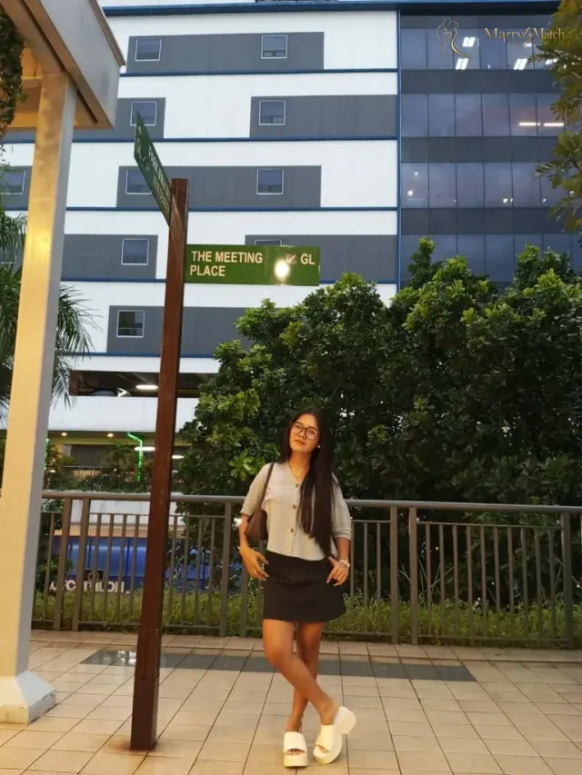 Another photo of Mariez