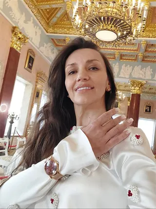 SVETLANA, 49