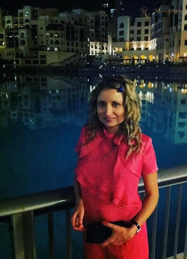 Another photo of Elena