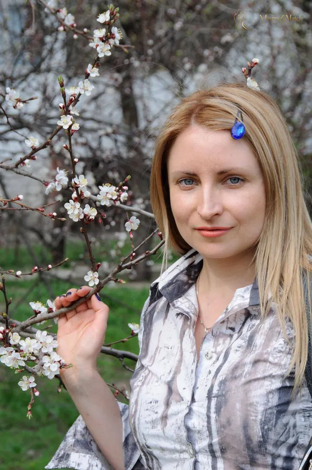 Another photo of Elena