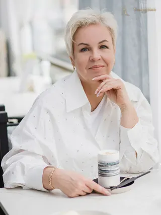 Another photo of SVETLANA