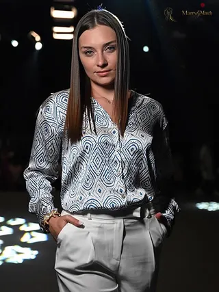 Another photo of VIKTORIYA