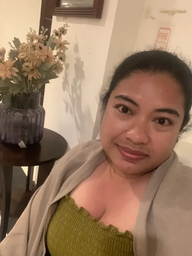 Another photo of Angeline