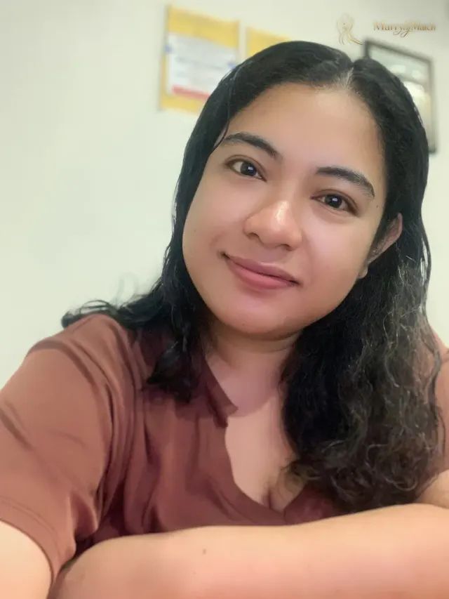 Another photo of Angeline