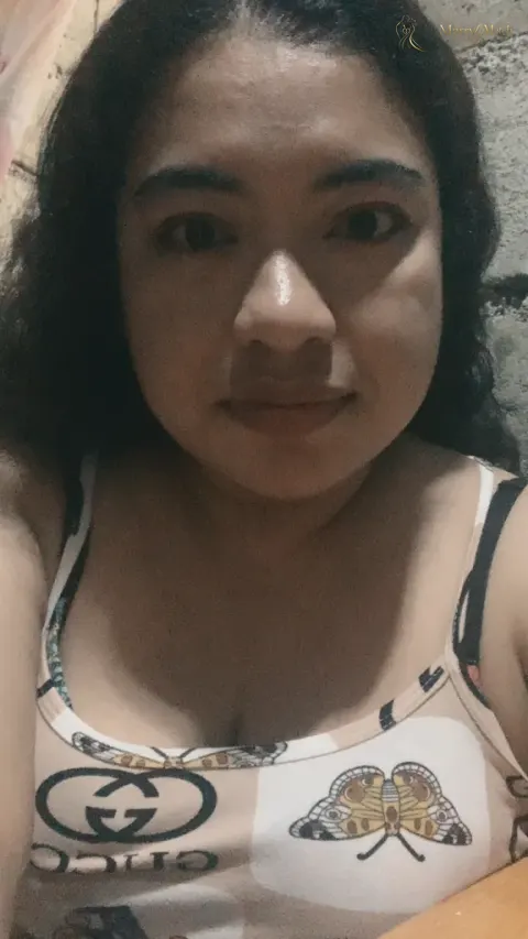 Another photo of Angeline