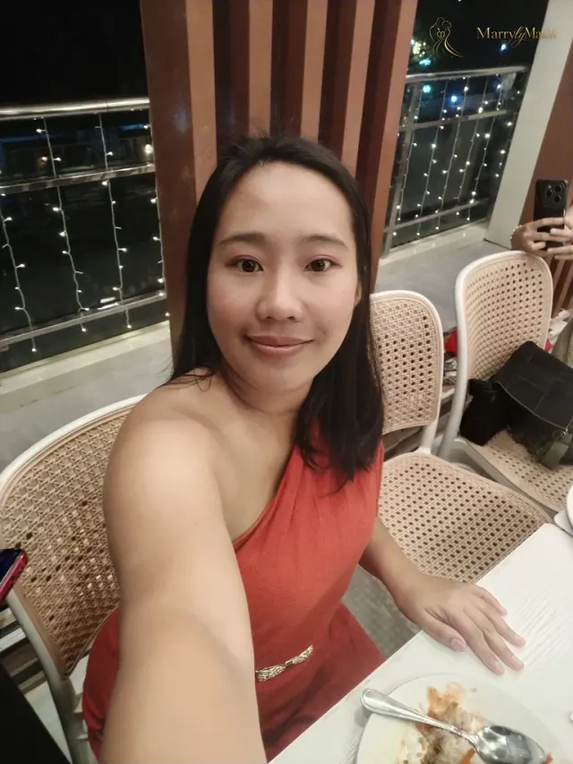 Another photo of Ceelin