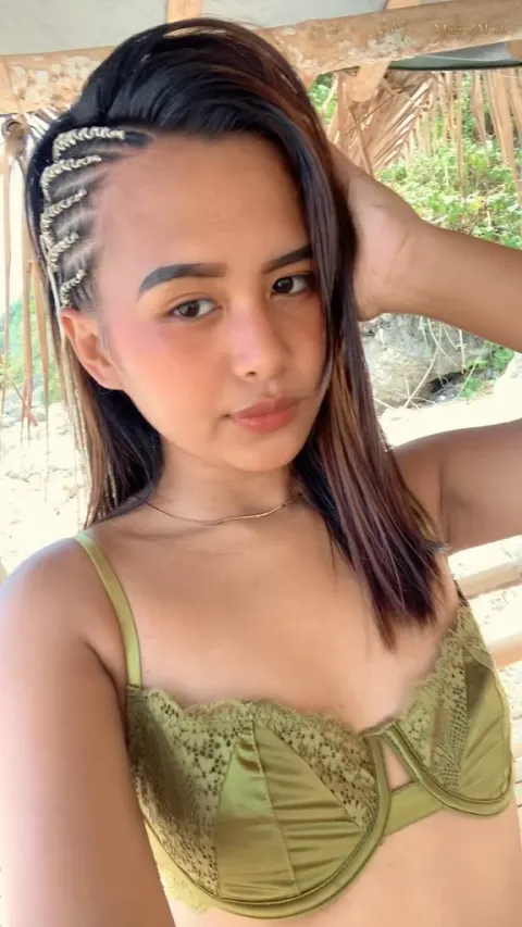 Another photo of Faith joyce